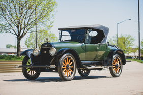 Buick Six 22-44 Three-Passenger Roadster (1922) - angeboten als Lot 235 an der RM/Sotheby's Versteigerung in Hershey am 10./11. Oktober 2019
