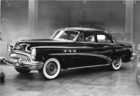 Buick Special (1953) - das kleinere Modell mit Reihenmotor - am Automobilsalon in Genf 1953 (1953)