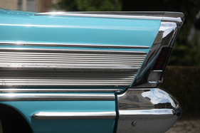 Buick Special (1958) - chrombesetzte Flossen - O-iO 2016
