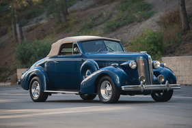 Buick Special Convertible Coupe Custom (1937) - als Lot 116 an der RM/Sotheby's Arizona Versteigerung am 18. Januar 2018