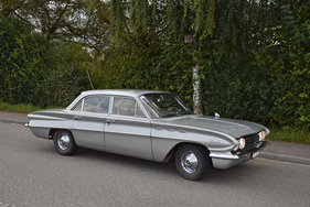 Buick Special Deluxe (1962) - angeboten an der Versteigerung der Oldtimer Galerie in Toffen am 29. November 2014 (1962)