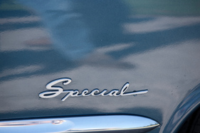 Buick Special Tourback (1949) - Schriftzug - Classic-Gala Schwetzingen 2021