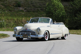 Buick Super Convertible Custom (1948) - als Lot 3042 an der RM Auction Fort Lauderdale am 6./7. April 2018