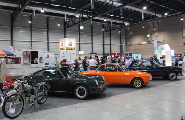 Colorful selection of classics at "Frank" - Swiss Classic World 2014