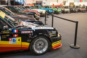 Bunte Truppe: 50 Jahre Porsche Turbo – Techno Classica 2024