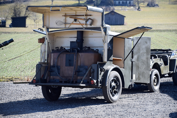 Burkardt + Cie Feldküche Modell 42 (1946) - gemeldet als Lot 072 an der Versteigerung der Oldtimer Galerie in Toffen am 30. März 2019
