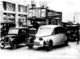 Burney Streamline 22/80 hp (1930) – Im Londoner Stadtverkehr neben einem Austin Seven