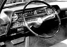 Cadillac 60 Fleetwood Hardtop Sedan (1964) - versenkte und überachte, leicht ablesbare Instrumente - Genfer Automobilsalon 1964