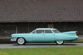 Cadillac 62 Four-Window Sedan (1959) - Länge läuft - OSMT Zug im September 2017