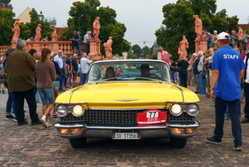Cadillac Coupé (1962) an der RAID Suisse-Paris 2016