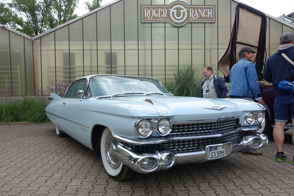 Cadillac Coupé de Ville (1959) auf dem Höhepunkt der Heckflossenära – Classic Days 2025