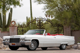 Cadillac DeVille Convertible (1970) - als Lot 081 angeboten an der Bonhams Scottsdale Versteigerung am 27. Januar 2022