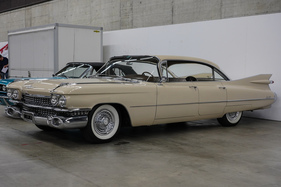 Bild Cadillac DeVille six window (1959) - Oldtimermesse St. Gallen 2019