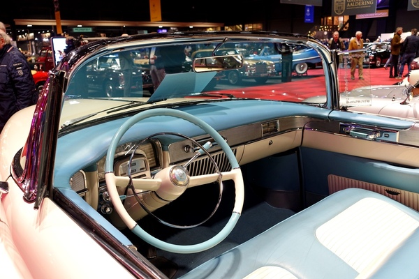 Cadillac Eldorado (1954) – für 195'000 Euro – Classic Car Show Maastricht 2025
