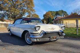 Cadillac Eldorado Biarritz (1956) - angeboten an der Catawiki Premium-Oldtimer Versteigerung vom 16. Dezember 2022 bis 2. Januar 2023