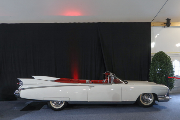 Cadillac Eldorado Biarritz (1959) - "Gstaad Classic Car Auction" der Oldtimer Galerie Toffen am 29 Dezember 2023 (Lot 122)