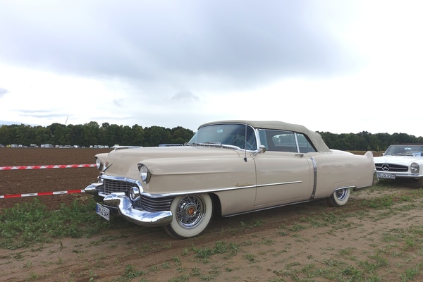 Cadillac Eldorado Convertible (1954) – Classic Days 2025