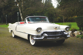 Cadillac Eldorado Convertible (1955) - als Lot 175 angeboten an der RM/Sotheby's Arizona Versteigerung am 26. Januar 2023
