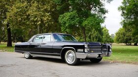Cadillac Fleetwood Brougham (1966) - als Lot 101 an der Broad Arrow Chattanooga Auction 2024