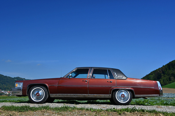 Bild: Cadillac Fleetwood Brougham (1979) - als Lot 125 an der Versteigerung der Oldtimer Galerie Toffen am 15. Oktober 2022