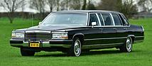 Cadillac Fleetwood Brougham Berline (1993) - angeboten als Lot 429 an der Bonhams-Versteigerung im Grand Palais Paris am 4. Februar 2016