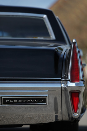 Cadillac Fleetwood Sixty Special (1970) - das Design der Heckleuchten änderte praktisch jährlich