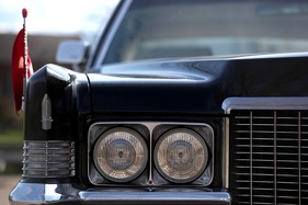 Cadillac Fleetwood Sixty Special (1970) - die Doppelscheinwerfer des Baujahres 1970