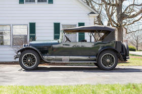 Cadillac Model 61 Touring Car (1922) - als Lot 345 an der Philadelphia-Versteigerung von Bonhams am 2. Oktober 2017