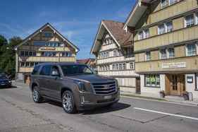 Cadillac SRX 3.6 - V6 (2013) - am Cadillac LaSalle Club Grand European Meeting 2015