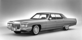 Cadillac Sedan Deville (1970) - viel Länge für vier Türen und fünf Sitzplätze