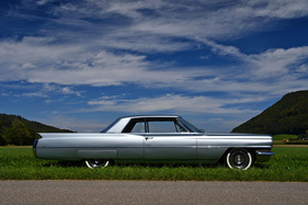 Cadillac Series 60 Coupé de Ville (1964) - gemeldet als Lot 190 für Versteigerung der Oldtimer Galerie Toffen vom 17. Oktober 2020