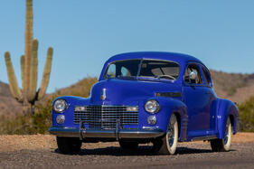 Cadillac Series 61 4-Passenger Coupe (1941) - als Lot 203 angeboten an der Bonhams Scottsdale Versteigerung am 27. Januar 2023
