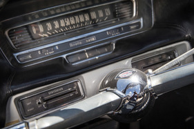 Cadillac Series 62 (1959) - auch im Innern gibt es reichlich Chrom