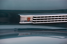 Cadillac Series 62 Convertible (1941) - Markenzeichen auf der Flanke - Classic-Gala Schwetzingen 2020