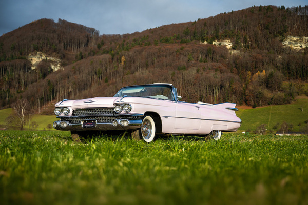 Bild: Cadillac Series 62 Convertible (1959) - als Lot 111 an der Versteigerung der Oldtimer Galerie in Gstaad am 29. Dezember 2025