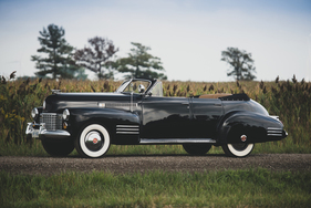 Cadillac Series 62 Convertible Sedan (1941) - angeboten als Lot 401 an der RM/Sotheby's Versteigerung in Hershey am 11./12. Oktober 2018