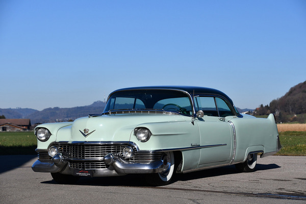 Cadillac Series 62 Coupé de Ville (1954) - gemeldet als Lot 181 für Versteigerung der Oldtimer Galerie Toffen vom 27. März 2021