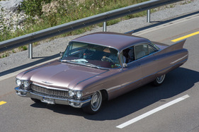 Cadillac Series 62 Sedan 4DR (1960) - am Cadillac LaSalle Club Grand European Meeting 2015