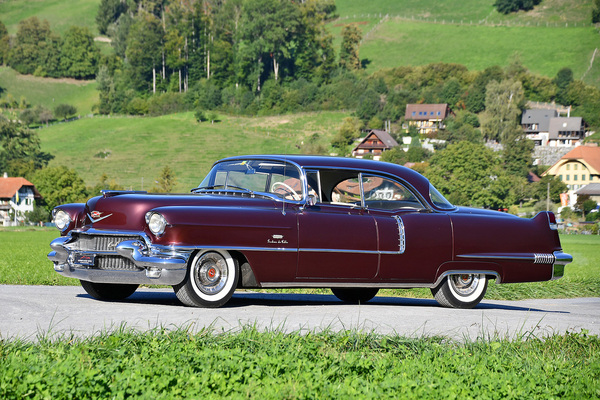 Image: Cadillac Series 62 Sedan de Ville (1956) - as lot 165 at the auction of the Oldtimer Galerie Toffen on October 15, 2022