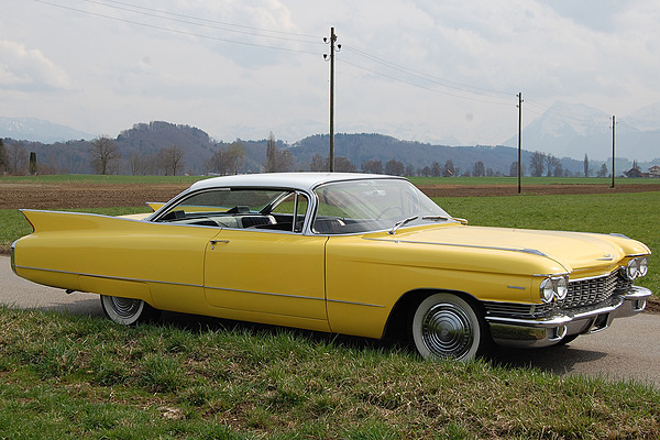 Cadillac Series 62 Seville Coupe (1960) - angeboten an der Auktion der Oldtimer Galerie in Toffen vom 28. April 2012