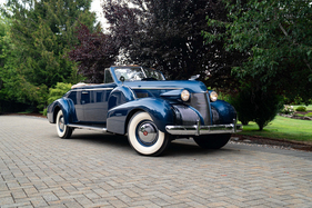 Cadillac Series 75 Convertible Coupe by Fleetwood (1939) - als Lot 255 an der RM Sotheby's Hershey Versteigerung 2025