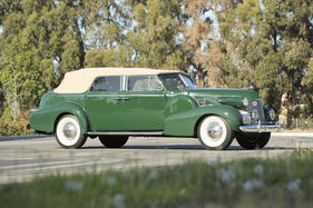 Cadillac Series 75 Convertible Sedan (1939) - als Lot 014 an der Versteigerung von Bonhams in Quail Lodge am 18. August 2017