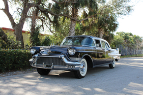 Cadillac Series 75 Fleetwood Nine-Passenger Imperial Sedan (1957) - als Lot 1044 an der RM Auction Fort Lauderdale am 6./7. April 2018