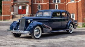 Cadillac Series 90 V-16 Five-Passenger Town Sedan (1936) - als Lot 120 an der Broad Arrow "The Quail"-Versteigerung 2026