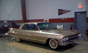 Cadillac Series Sixty Special Sedan by Fleetwood (1961) - angeboten als Lot 227 an der RM/Sotheby's Versteigerung in Hershey am 11./12. Oktober 2018