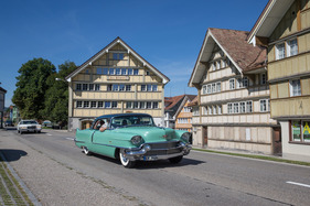 Cadillac Series Sixty-Two Sedan de Ville (1956) - am Cadillac LaSalle Club Grand European Meeting 2015