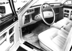 Cadillac Seville Elegante (1976) - Superluxus im Interieur - Genfer Autosalon 1976
