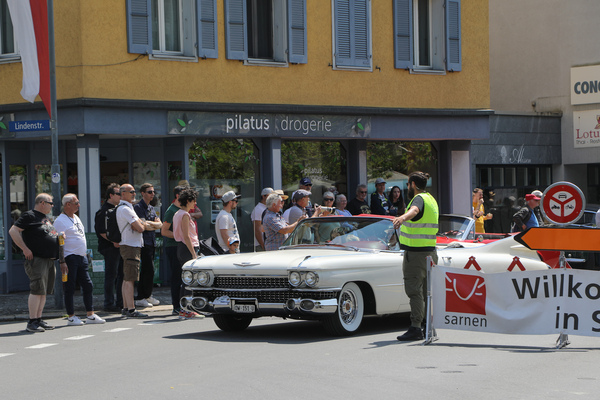 Image: Cadillac Sixty-Two Convertible (1959) - during the public cab rides - Oldtimer in Obwalden (O-iO) 2023