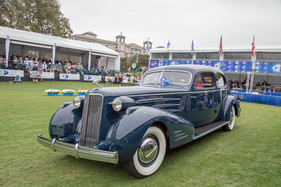 Cadillac V-16 36-90 Aerodynamic Coupe Fleetwood (1936) - am Amelia Island Concours d'Elégance am 13. März 2016