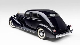 Cadillac V-16 Fleetwood Aerodynamic Coupe (1934) - als Lot 258 angeboten an der Broad Arrow Auctions Radius Monterey Versteigerung am 17./18. August 2023